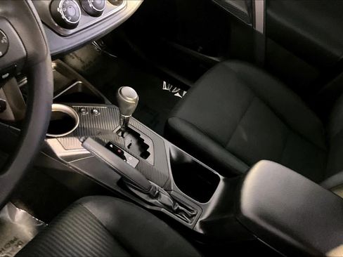 Used 2014 Toyota RAV4 LE image 16