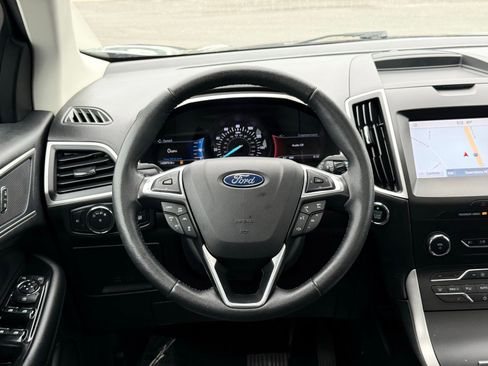 Used 2020 Ford Edge SEL w/ Convenience Package AWD/4WD image 29