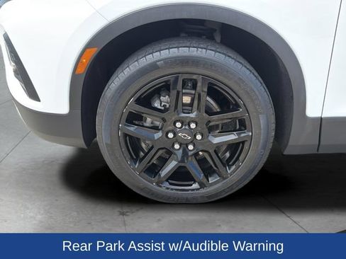 Used 2022 Chevrolet Blazer LT w/ Sound & Technology Package AWD/4WD image 28