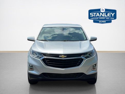 Used 2019 Chevrolet Equinox LT w/ Driver Convenience Package FWD image 2