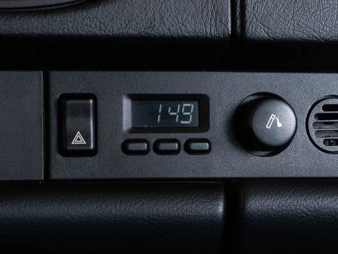 Used 1989 Porsche 944 Turbo image 78