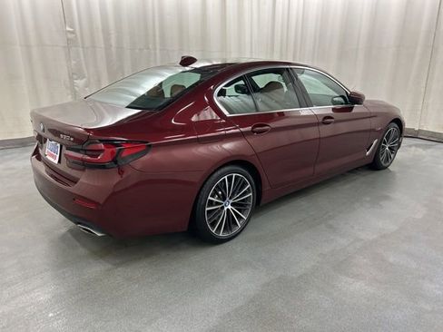 Used 2023 BMW 530e xDrive w/ Convenience Package image 6