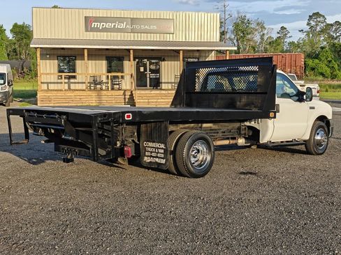 Used 2005 Ford F350 XL image 6