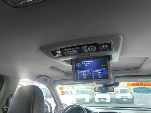 Used 2017 Honda Pilot Touring image 18