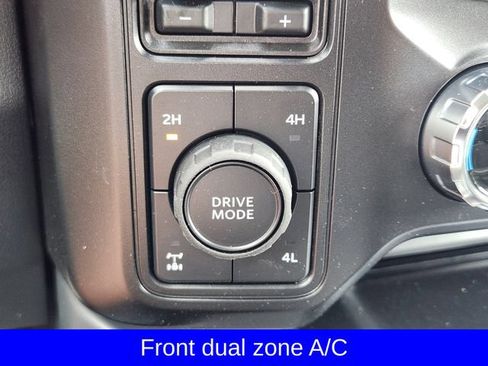 New 2026 Ford F250 Lariat w/ Black Appearance Package AWD/4WD image 21