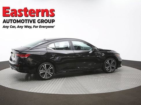 Used 2023 Nissan Sentra SR w/ SR Premium Package FWD image 44