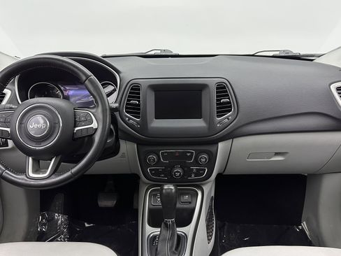 Used 2019 Jeep Compass Latitude w/ Popular Equipment Group image 27