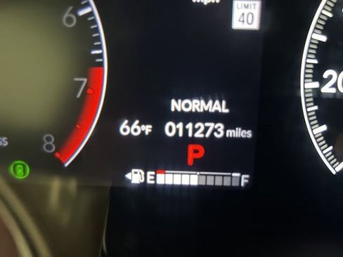 Certified 2024 Honda HR-V EX-L image 30