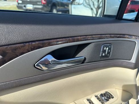 Used 2013 Lincoln MKZ Hybrid image 21