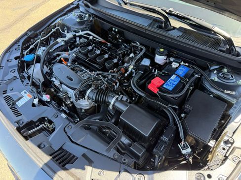 Used 2025 Honda Accord SE image 42