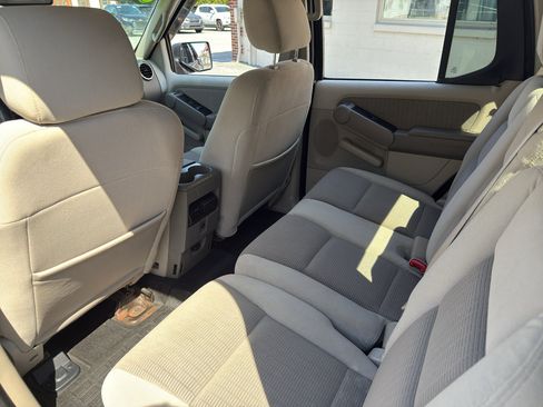 Used 2007 Ford Explorer Sport Trac XLT image 20
