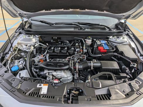 Certified 2025 Honda Accord SE image 31