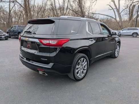 Used 2019 Chevrolet Traverse Premier image 3