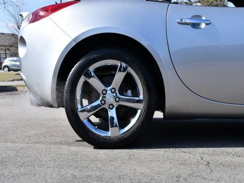 Used 2008 Pontiac Solstice GXP w/ Premium Package image 10