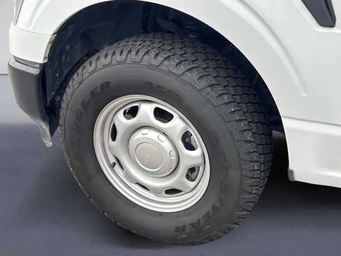 Used 2022 Ford F150 XL w/ Equipment Group 101A High AWD/4WD image 5