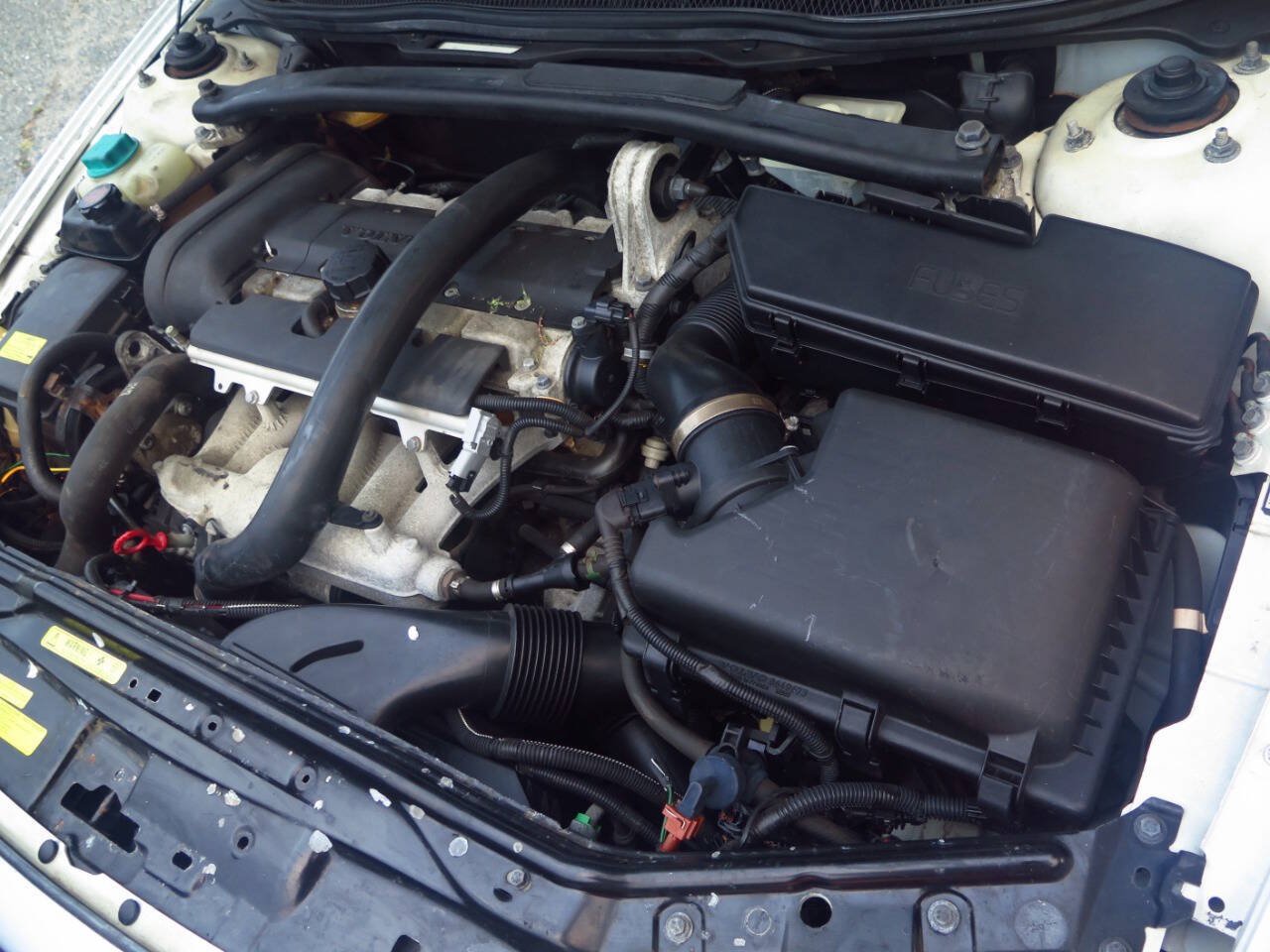 Used 2004 Volvo S60 2.5T FWD image 15