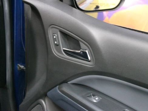 Used 2019 Chevrolet Colorado Z71 AWD/4WD image 10