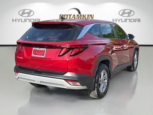 Certified 2025 Hyundai Tucson SE FWD image 5