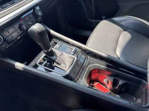 Used 2023 Jeep Compass Limited AWD/4WD image 13