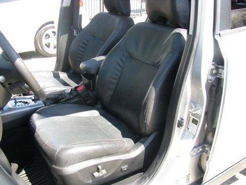 Used 2012 Subaru Forester 2.5X Limited AWD/4WD image 11