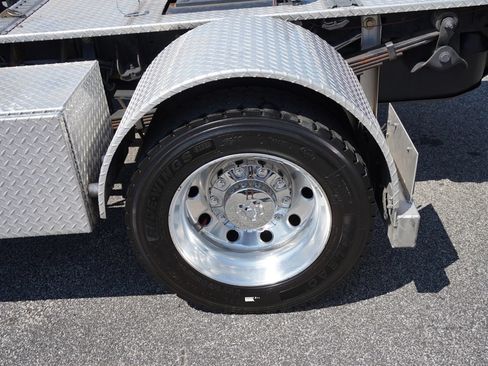 Used 2022 RAM 5500 Tradesman w/ Chrome Appearance Group RWD image 32