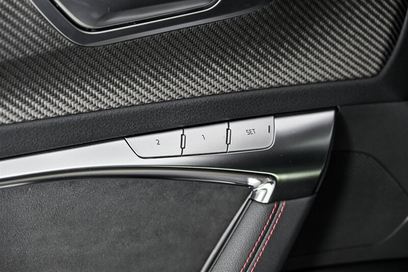 Used 2023 Audi RS 6 AWD/4WD image 14