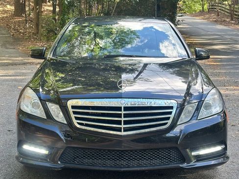 Used 2013 Mercedes-Benz E 350 BlueTEC Sedan w/ Premium 1 Pkg image 1