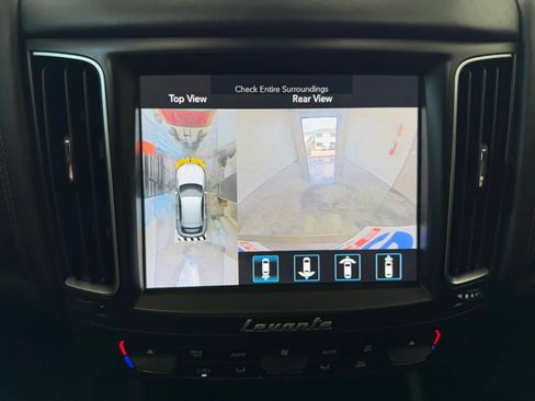 Used 2020 Maserati Levante S GranSport AWD/4WD image 19