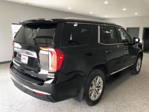 Used 2022 GMC Yukon SLT AWD/4WD image 3