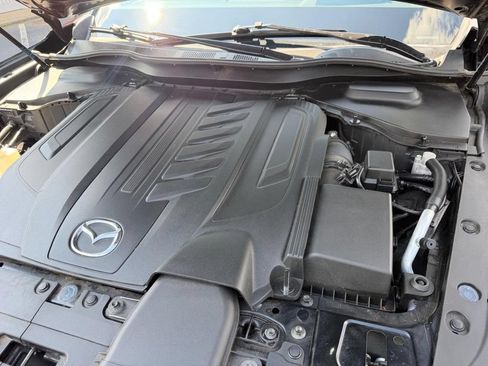 Used 2024 MAZDA CX-90 3.3 Turbo w/ Preferred Plus AWD/4WD image 12