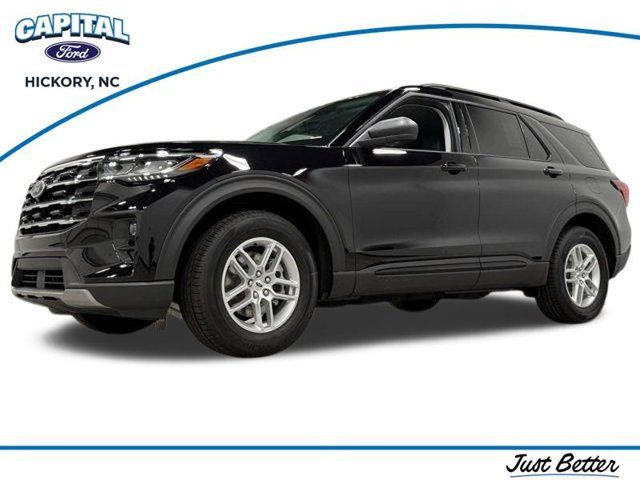 Used 2026 Ford Explorer Active w/ Active Comfort Package RWD image 5
