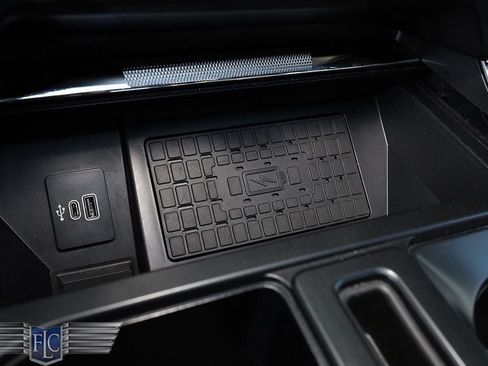 Used 2025 Ford F150 Raptor AWD/4WD image 39