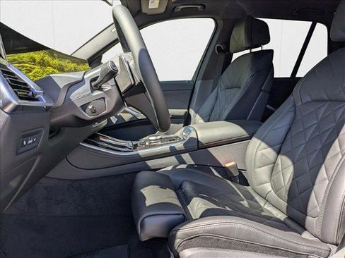 Used 2026 BMW X5 xDrive40i image 4