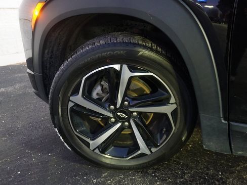 Certified 2023 Chevrolet TrailBlazer RS w/ Sun and Liftgate Package image 31