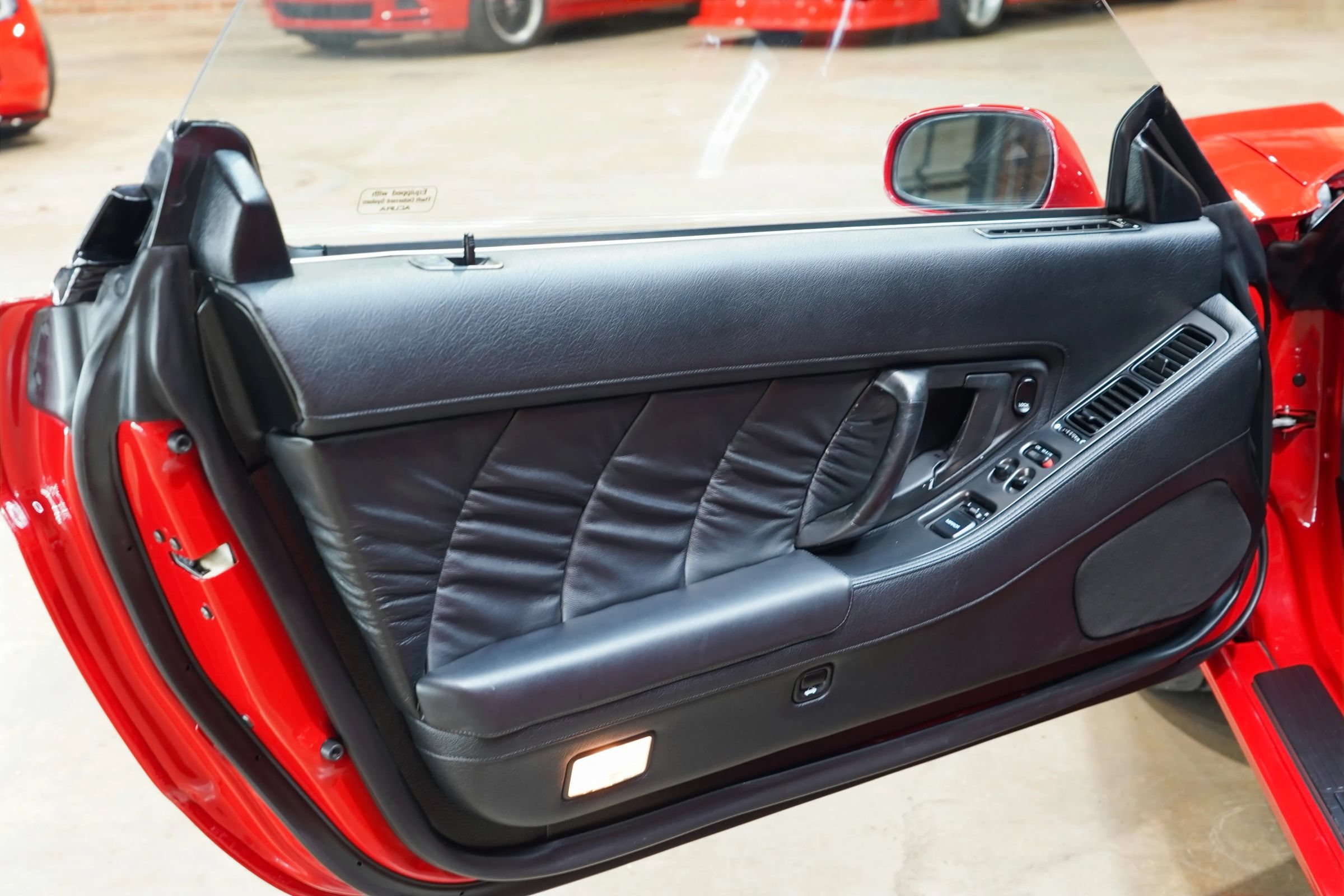 Used 1993 Acura NSX RWD image 40