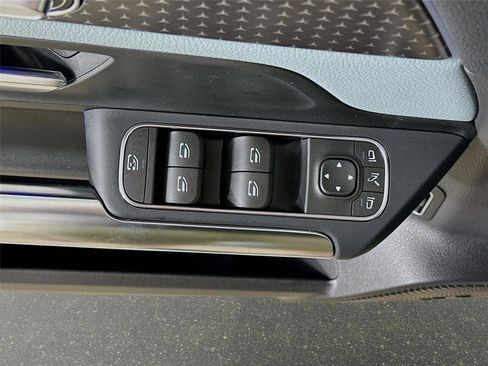 Used 2026 Mercedes-Benz GLA 250 4MATIC image 23