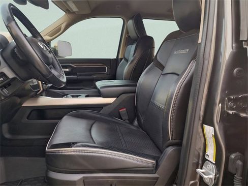 Certified 2021 RAM 2500 Laramie image 30