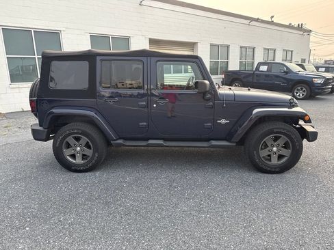Used 2013 Jeep Wrangler Unlimited Sport AWD/4WD image 6