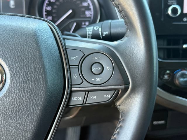Used 2023 Toyota Camry SE w/ Convenience Package FWD image 17