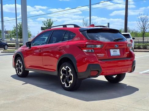 Used 2022 Subaru Crosstrek 2.5i Limited w/ Moonroof Package 2 image 2
