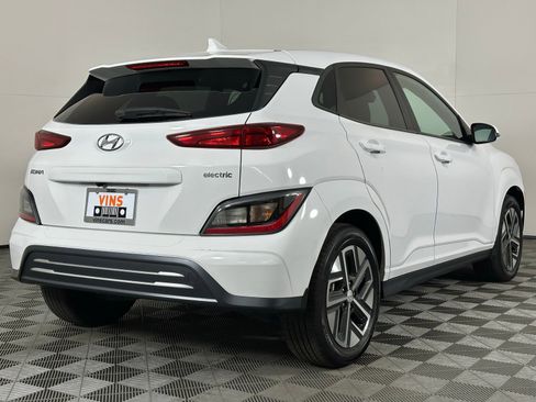 Used 2023 Hyundai Kona SEL image 4