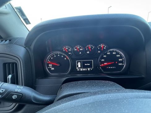 Used 2021 Chevrolet Silverado 1500 Custom image 17