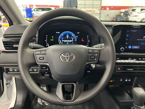 Certified 2026 Toyota Camry LE image 13