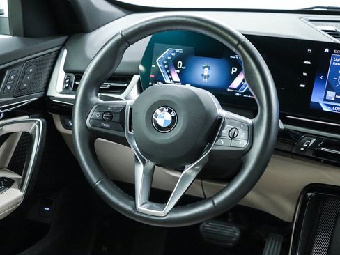Used 2023 BMW X1 xDrive28i w/ Convenience Package AWD/4WD image 15