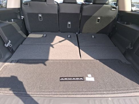 New 2026 Nissan Armada SV image 7