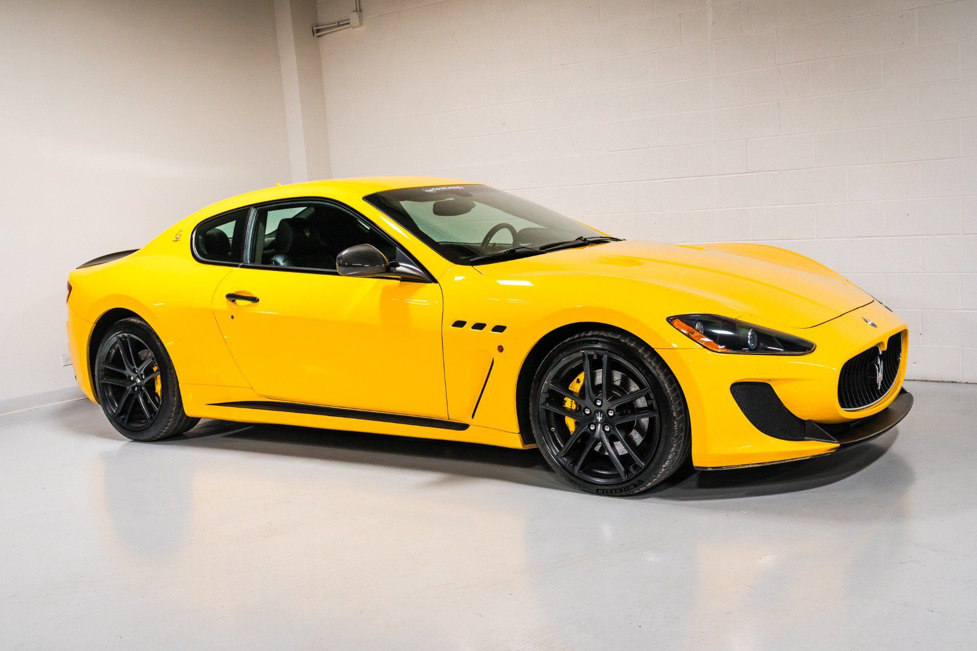 Used 2012 Maserati GranTurismo MC RWD image 1