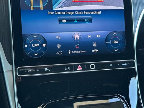 New 2025 Mercedes-Benz C 300 4MATIC Sedan image 17