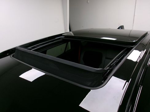 New 2026 Chevrolet Blazer EV SS AWD/4WD image 4