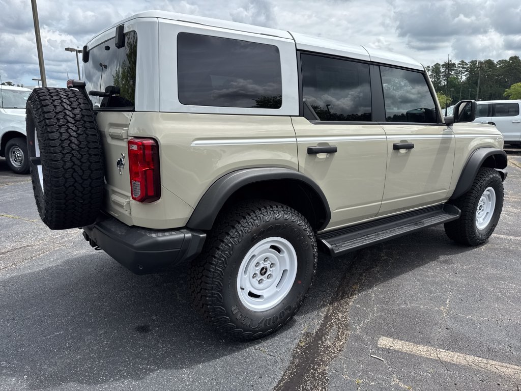 New 2026 Ford Bronco Heritage Edition AWD/4WD image 5
