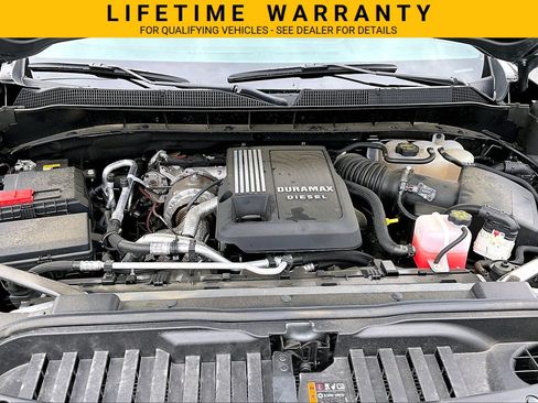 Used 2024 Chevrolet Silverado 1500 High Country AWD/4WD image 10